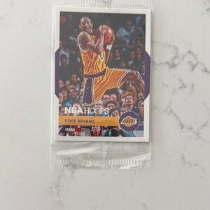 Kobe Bryant NBA Hoops Trading Card - Lakers Yellow/Purple